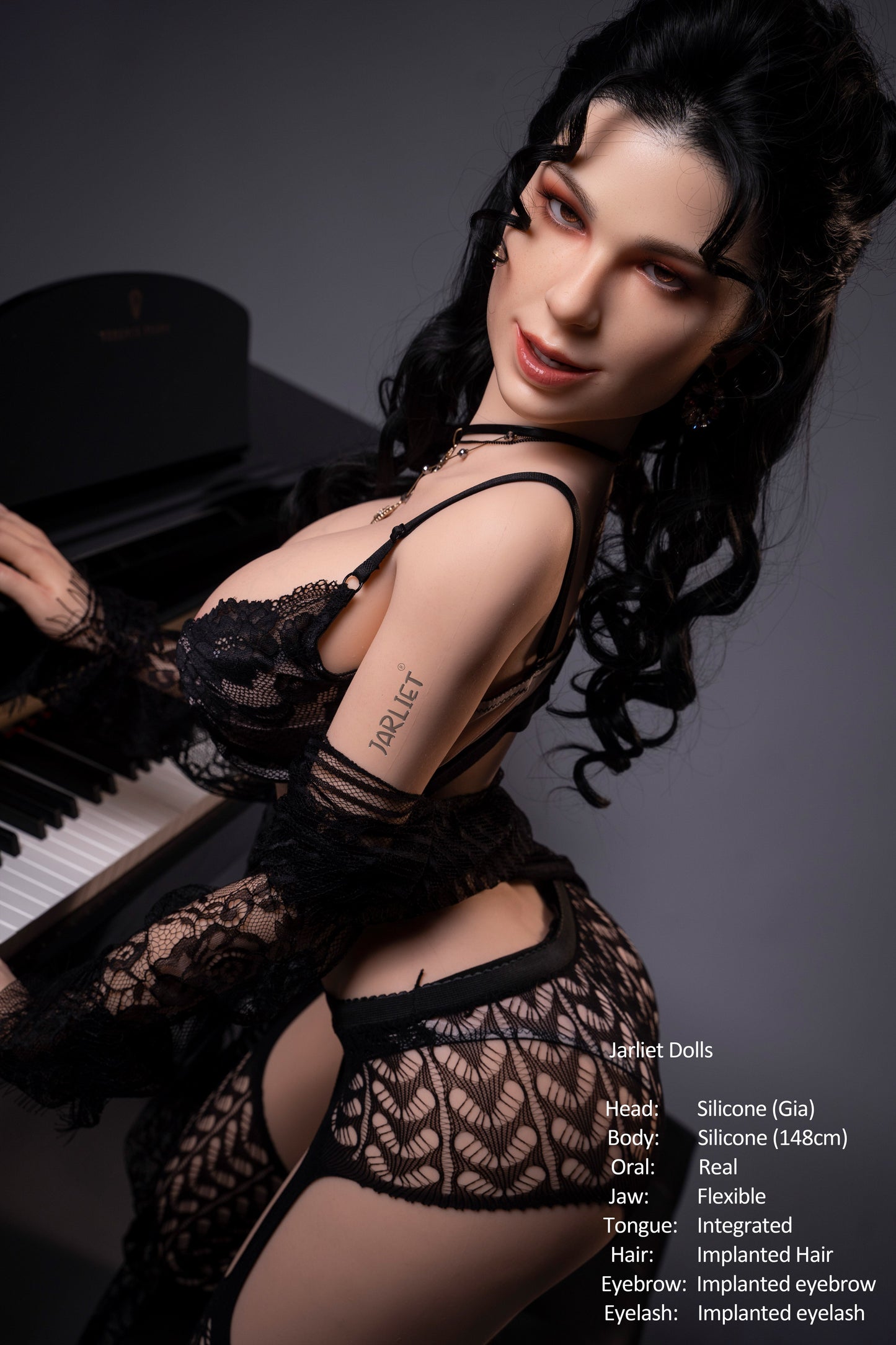 148cm/4ft8 G-cup Silicone Sex Doll – Roxia